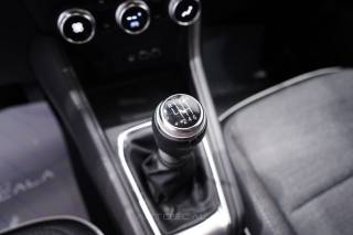 RENAULT Captur usata, con Touch screen