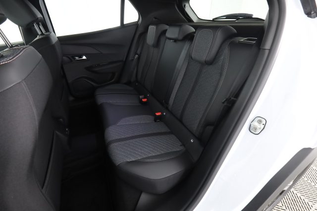 PEUGEOT 2008 usata 9