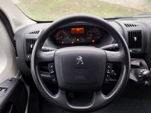 PEUGEOT Boxer usata, con Climatizzatore