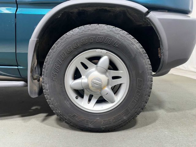 NISSAN Terrano II usata 8