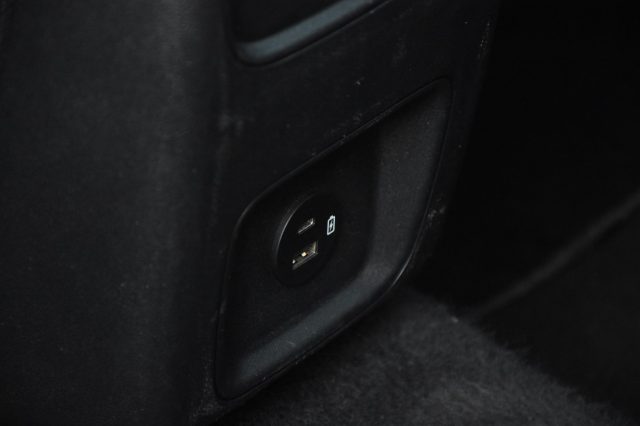 FORD Kuga usata, con Fari LED