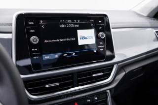VOLKSWAGEN T-Roc usata, con Volante in pelle