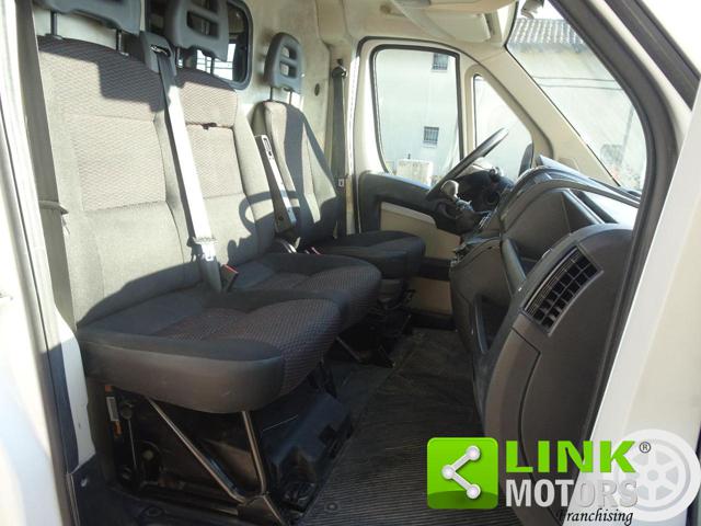 PEUGEOT Boxer usata, con Bluetooth