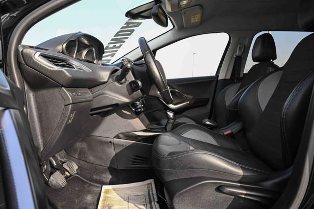 PEUGEOT 2008 usata, con Cruise Control