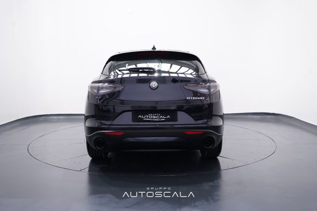 ALFA ROMEO Stelvio usata, con Alzacristalli elettrici