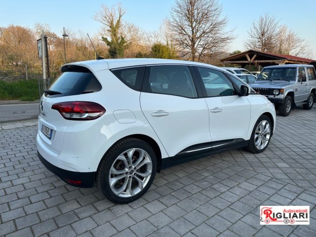 RENAULT Scenic usata, con Cerchi in lega