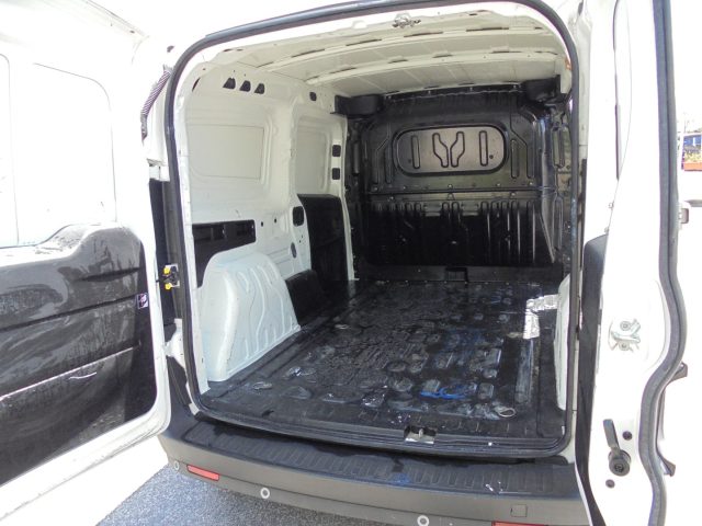 FIAT Doblo usata 17