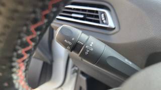 PEUGEOT 308 usata, con Luci diurne LED
