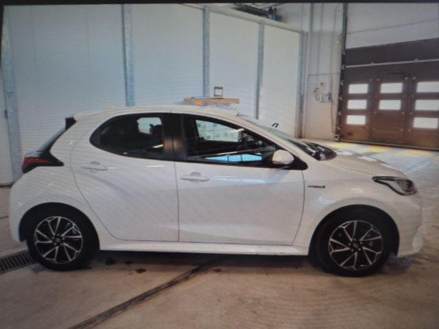 TOYOTA Yaris usata, con Cerchi in lega