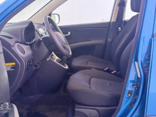 HYUNDAI i10 usata 8