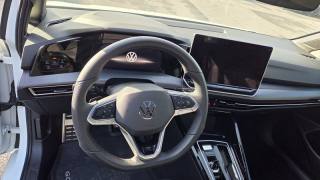 VOLKSWAGEN Golf usata, con Sistema di navigazione