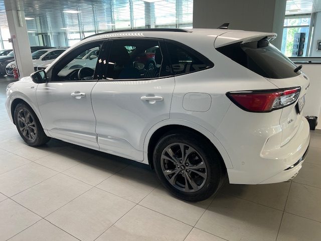 FORD Kuga usata, con Boardcomputer
