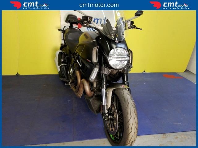 DUCATI Diavel usata 1