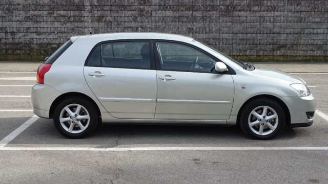 TOYOTA Corolla usata, con Controllo trazione