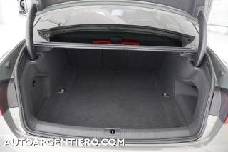 AUDI A4 usata, con Fari direzionali