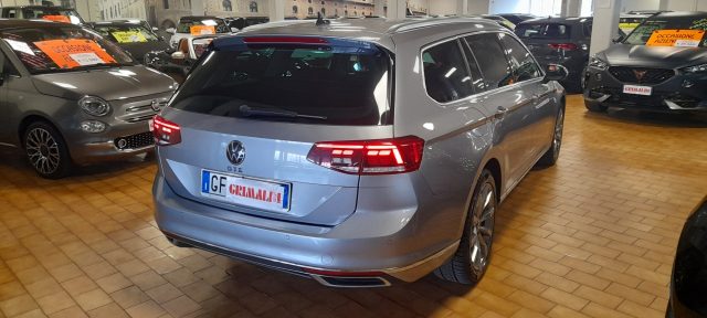 VOLKSWAGEN Passat usata, con Autoradio