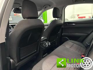 ALFA ROMEO Stelvio usata, con Volante in pelle