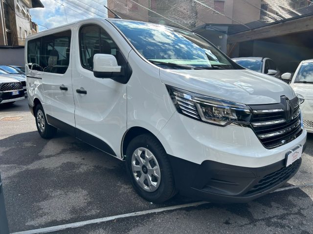 RENAULT Trafic usata, con Airbag