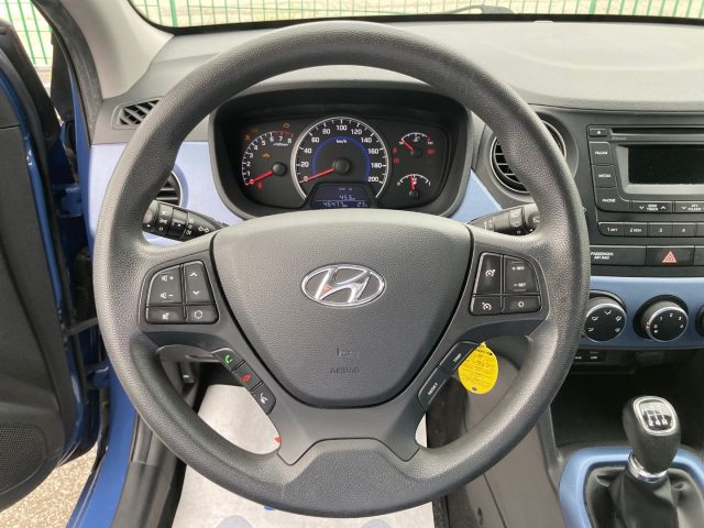 HYUNDAI i10 usata 11