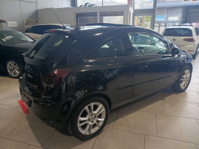 OPEL Corsa usata, con Airbag Passeggero
