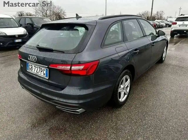 AUDI A4 usata, con Airbag Passeggero