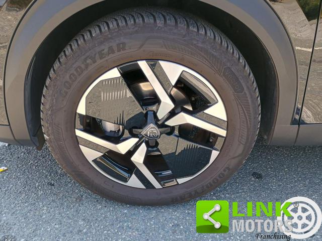 PEUGEOT 2008 usata, con Volante in pelle