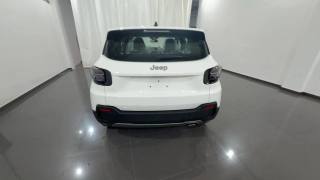 JEEP Avenger usata, con Autoradio