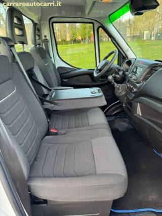 IVECO Daily usata, con Servosterzo