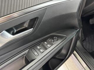 PEUGEOT 3008 usata, con Vetri oscurati