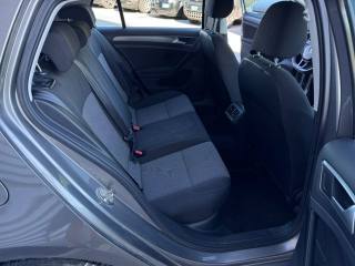 VOLKSWAGEN Golf usata, con Touch screen