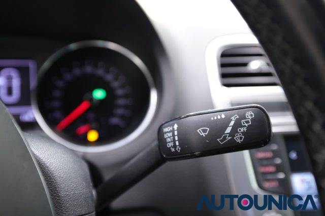 VOLKSWAGEN Polo usata, con Bracciolo