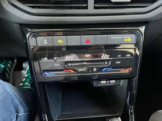 VOLKSWAGEN T-Cross usata, con Vivavoce