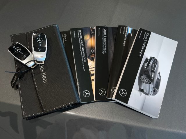 MERCEDES-BENZ E 300 usata, con Servosterzo