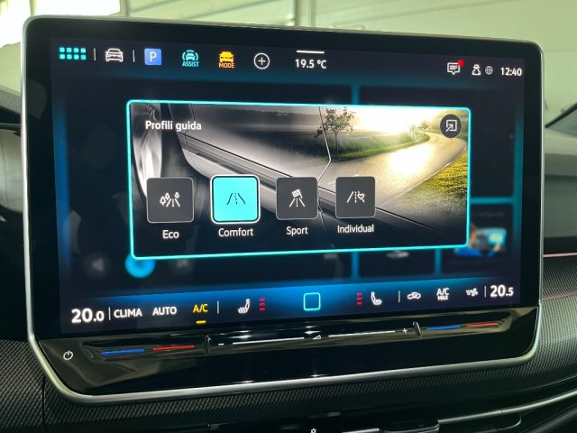 VOLKSWAGEN Golf usata, con Controllo automatico clima