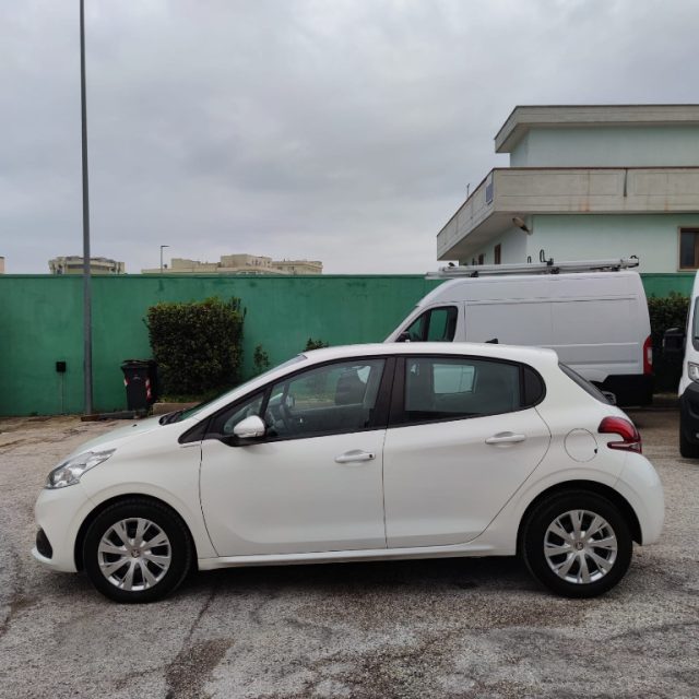 PEUGEOT 208 usata, con Climatizzatore