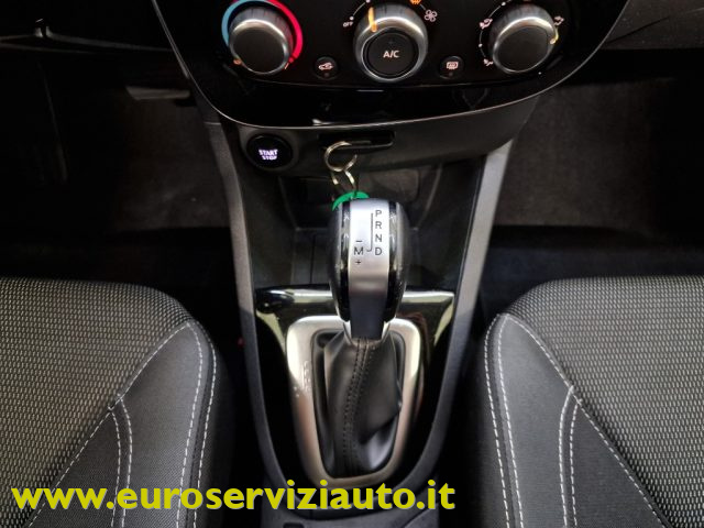 RENAULT Clio usata, con USB