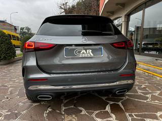 MERCEDES-BENZ GLA 200 usata, con Portellone posteriore elettrico