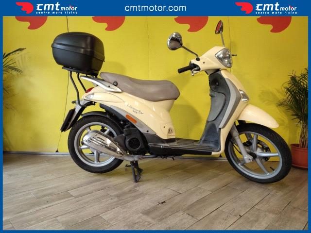 PIAGGIO Liberty 125 usata 0