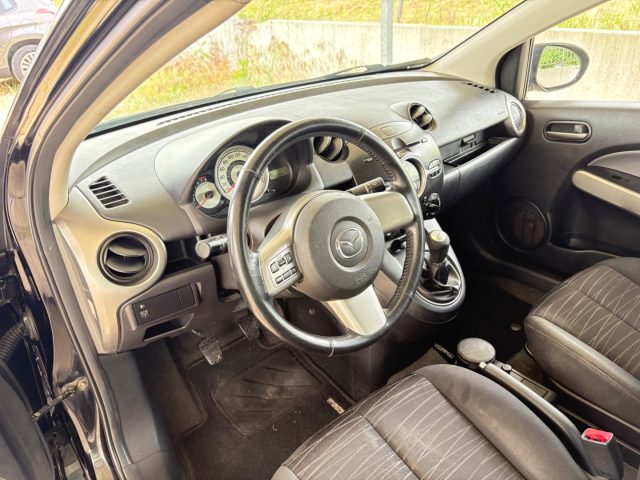 MAZDA 2 usata, con Climatizzatore
