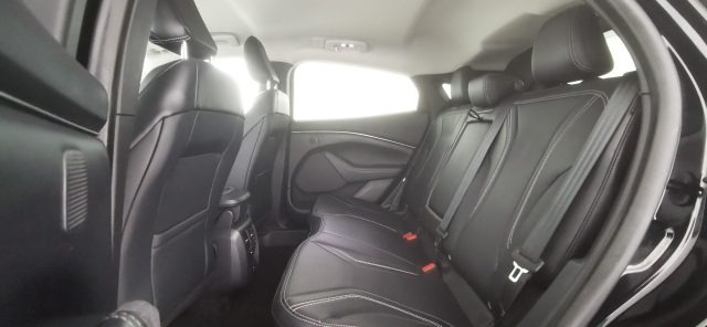 FORD Mustang Mach-E usata, con Servosterzo