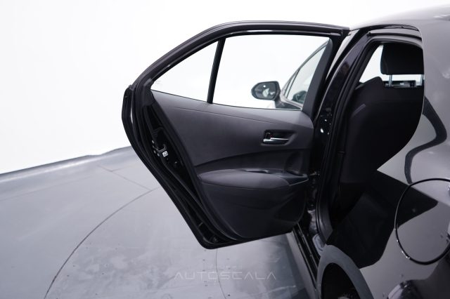TOYOTA Corolla usata, con Sensore di pioggia