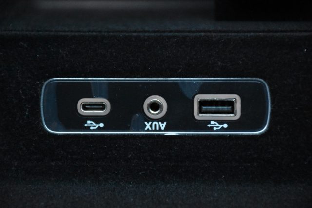 ALFA ROMEO Stelvio usata, con Volante in pelle