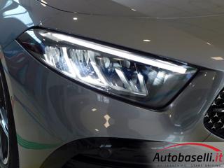MERCEDES-BENZ A 200 usata, con Fari LED