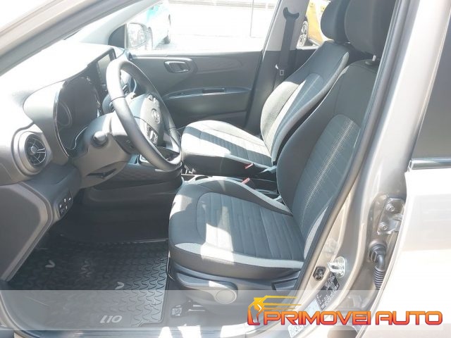 HYUNDAI i10 usata, con Airbag laterali