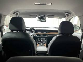 ALFA ROMEO Stelvio usata, con Sistema di navigazione