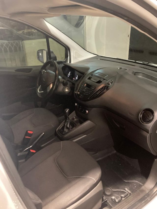 FORD Transit Courier usata, con Bluetooth