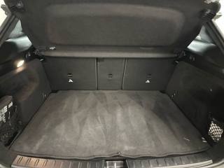 MERCEDES-BENZ GLA 180 usata, con Chiusura centralizzata
