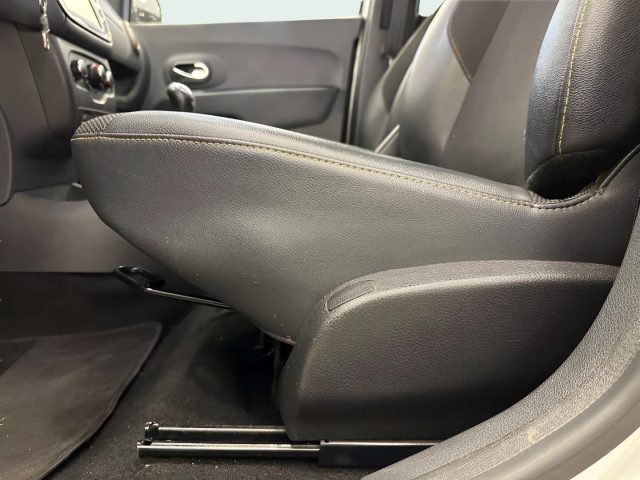 DACIA Lodgy usata, con Sensori di parcheggio posteriori