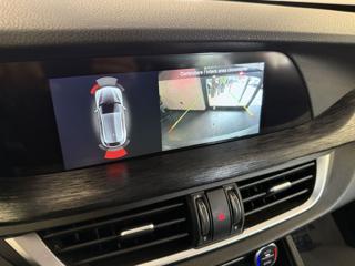 ALFA ROMEO Stelvio usata, con Fari Xenon