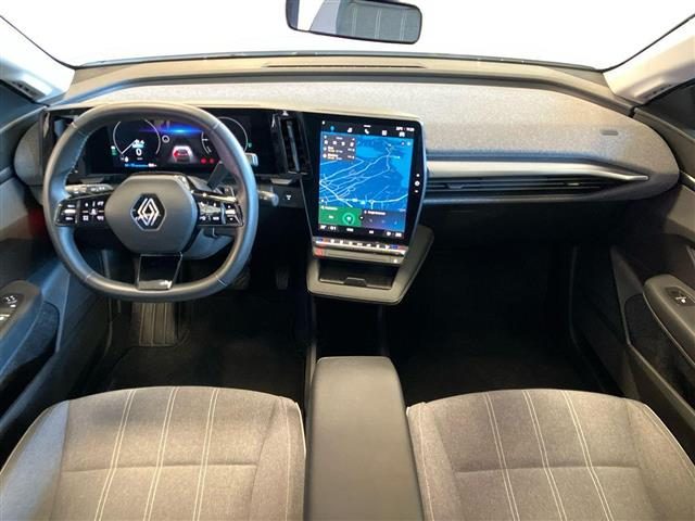 RENAULT Megane usata, con Controllo automatico clima
